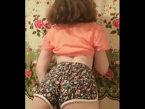 ❤️ Тачаангуй залуу бяцхан хүүхэн камер дээр шорт тайлж байна ❤❌ Хатуу порно манайд mn.assistirhentai.ru ❌❤