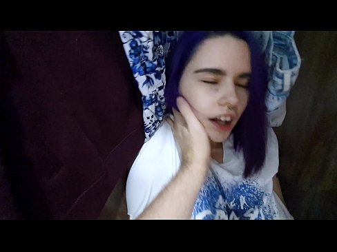 ❤️ Олоод миний эгч нь шүүгээний болон тусалсан түүний булэг ❤❌ Хатуу порно манайд mn.assistirhentai.ru ❌❤